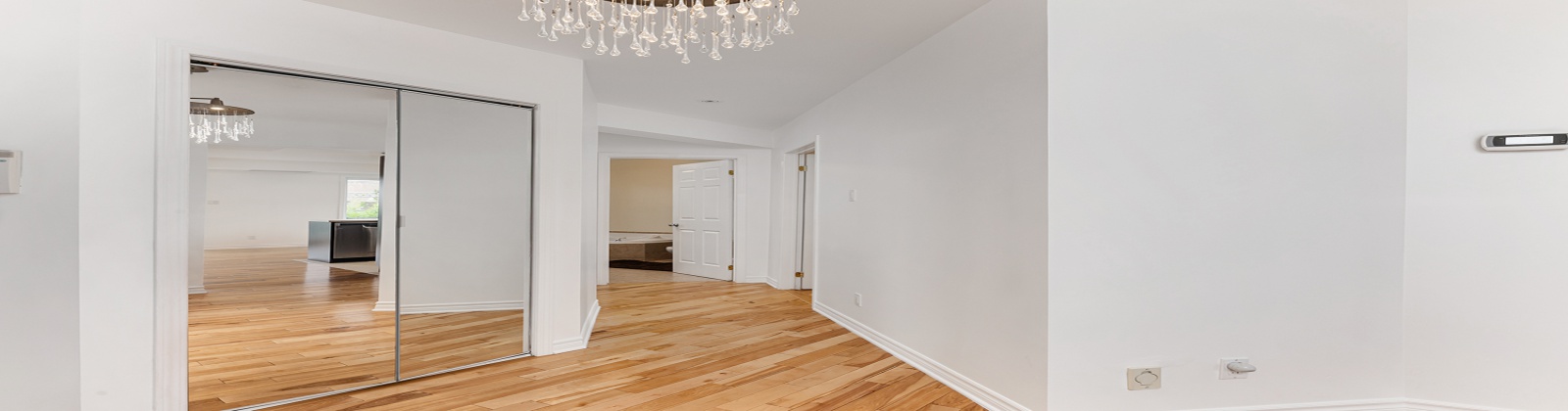 4 Bedrooms Bedrooms, ,2 BathroomsBathrooms,Apartment,For Sale,1110