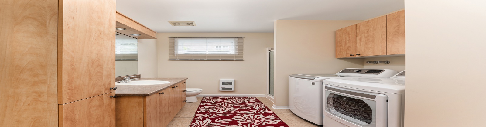 4 Bedrooms Bedrooms, ,2 BathroomsBathrooms,Apartment,For Sale,1110