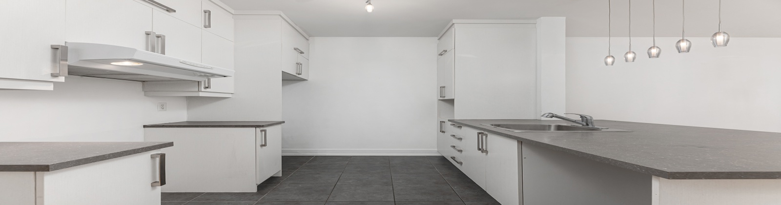 1 Bedroom Bedrooms, 6 Rooms Rooms,1 BathroomBathrooms,Apartment,À vendre,1114