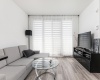 1 Bedroom Bedrooms, 6 Rooms Rooms,1 BathroomBathrooms,Apartment,For Sale,1126