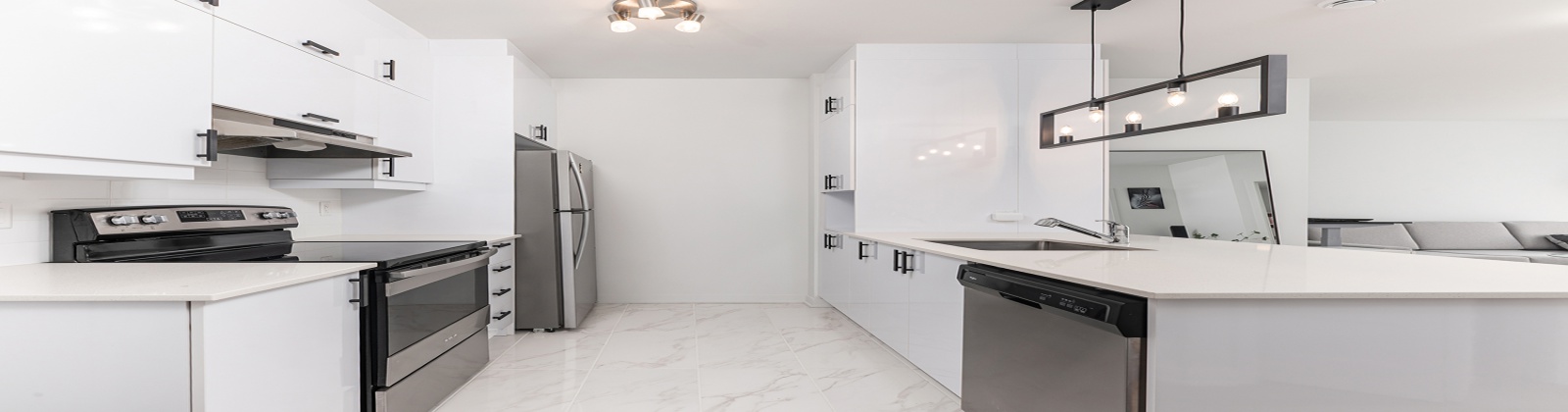 1 Bedroom Bedrooms, 6 Rooms Rooms,1 BathroomBathrooms,Apartment,For Sale,1126