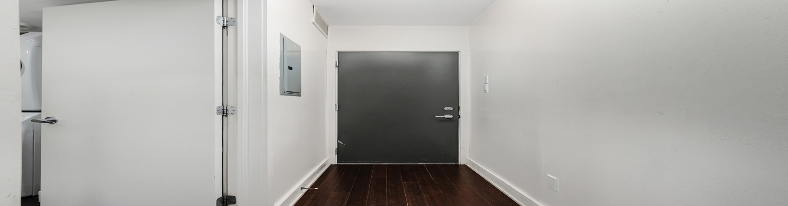 1 Bedroom Bedrooms, 1 Room Rooms,1 BathroomBathrooms,Appartement,À vendre,1252