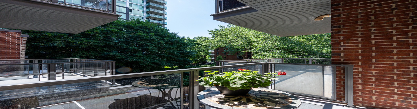 1 Bedroom Bedrooms, 1 Room Rooms,1 BathroomBathrooms,Appartement,À vendre,1252